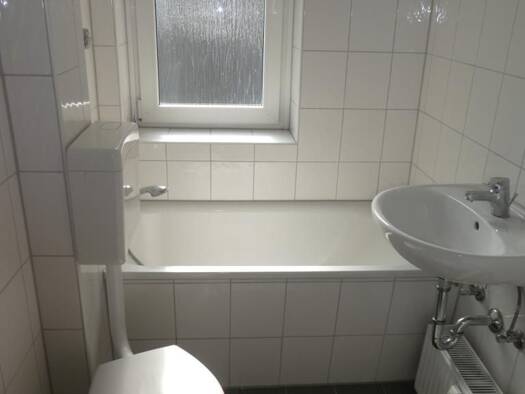 Wohnung zur Miete 699 € 4 Zimmer 91 m² 2. Geschoss frei ab 16.10.2026 Vinckestraße 66 Herne-Mitte Herne 44623