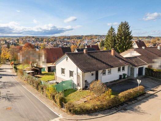 Einfamilienhaus zum Kauf 379.000 € 5 Zimmer 146,4 m² 905 m² Grundstück frei ab 01.03.2026 Ortsbereich Ostrach 88356