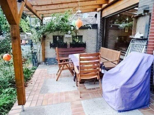 Mehrfamilienhaus zum Kauf 630.000 € 6 Zimmer 158,2 m² 1.000 m² Grundstück Schlehdornweg 11 Spich Troisdorf 53842