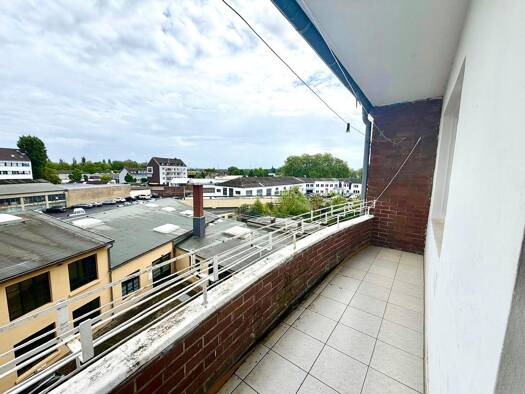 Wohnung zum Kauf 228.000 € 2 Zimmer 57 m² 3. Geschoss frei ab sofort Kölner Straße 338 Oberbilk Stadtbezirk 3 40227
