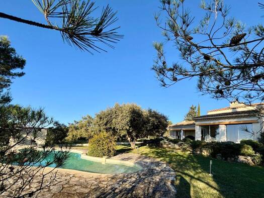 Einfamilienhaus zum Kauf 728.000 € 155 m² 3.710 m² Grundstück UZES 30700