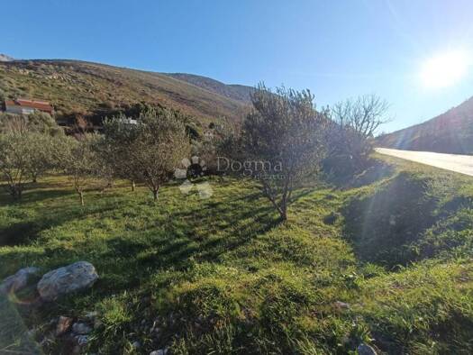 Acker-/Waldstück zum Kauf 30.000 € Srinjine, Split - Okolica Split 21000
