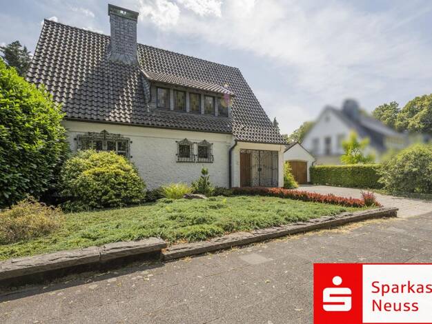 Einfamilienhaus zum Kauf 777.000 € 6 Zimmer 175 m² 999 m² Grundstück Stadtmitte Grevenbroich 41515