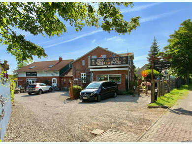 Haus zum Kauf 1.150.000 € 10 Zimmer 210 m² 3.720 m² Grundstück Hattstedt 25856