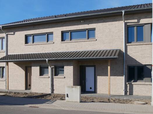 Doppelhaushälfte zum Kauf 425.000 € 4 Zimmer 128,8 m² 282 m² Grundstück Twistringen 27239