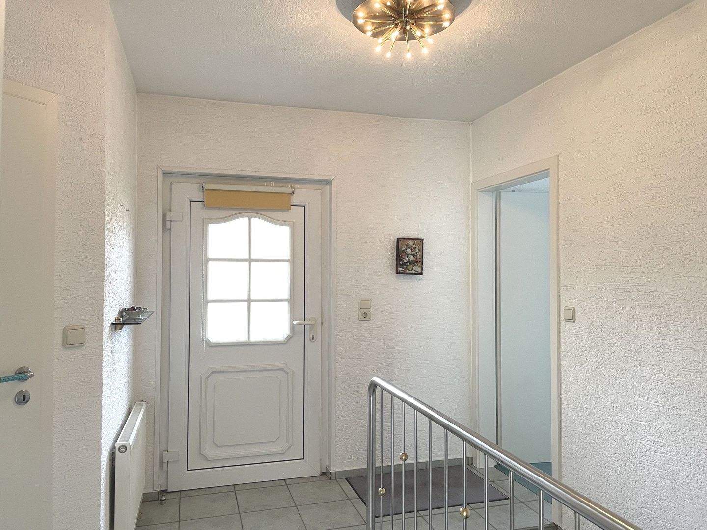 Immobilie in Wesertal - Gepflegter Bungalow mit liebevoll angelegtem Garten in Wesertal-Lippoldsberg - Bild 4