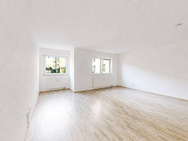 Wohnung zum Kauf 110.000 € 1 Zimmer 30,7 m² frei ab sofort Sonnenstraße 7 Südstadt Fürth 90763