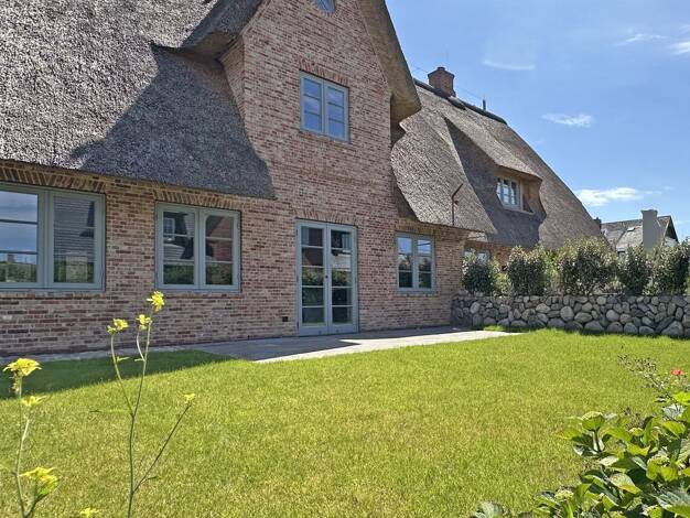 Doppelhaushälfte zum Kauf - Erstbezug 3.690.000 € 7 Zimmer 183 m² 395 m² Grundstück Wenningstedt 25996
