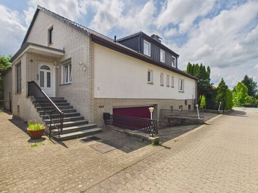 Einfamilienhaus zum Kauf 429.000 € 10 Zimmer 310 m² 799 m² Grundstück Schulstraße 2 Destedt Cremlingen 38162