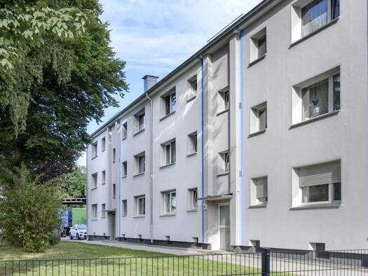Wohnung zur Miete 689 € 3 Zimmer 74 m² 2. Geschoss Nibelungenstraße 78 Ronsdorf Wuppertal 42369