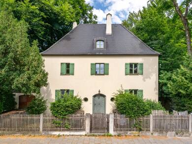 Villa zum Kauf 1.730.000 € 9 Zimmer 249 m² 825 m² Grundstück Dachau Dachau 85221