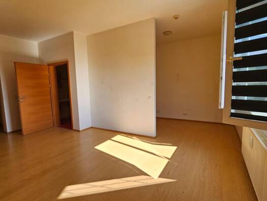 Wohnung zur Miete 270 € 1 Zimmer 40,6 m² EG Leopold Werndlstraße 25a Sarning Steyr 4400