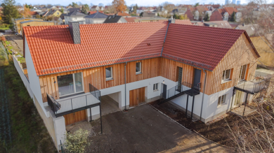 Wohnung zur Miete 1.070 € 2 Zimmer 71,3 m² 1. Geschoss frei ab sofort Leipziger Straße 98 Zwenkau Zwenkau 04442