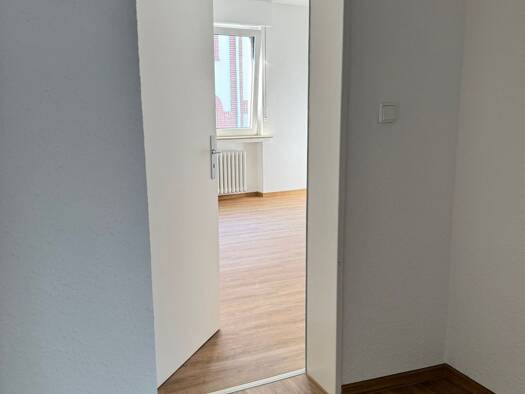 Wohnung zur Miete 718 € 3 Zimmer 94 m² Geschoss 1/3 frei ab sofort Burgstraße 9 Kernstadt Lippstadt 59555
