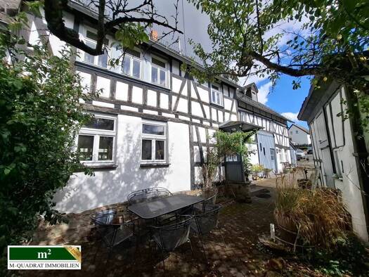 Einfamilienhaus zum Kauf 295.000 € 10 Zimmer 267 m² 302 m² Grundstück Goddert 56244