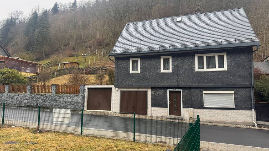 Einfamilienhaus zum Kauf provisionsfrei 68.000 € 11 Zimmer 150 m² 1.400 m² Grundstück Mellenbach-Glasbach 98744
