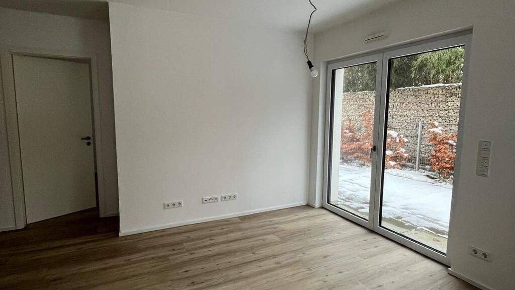 Wohnung zur Miete 932 € 1,5 Zimmer 50,4 m² frei ab sofort Fürther Straße 45 Zirndorf 90513