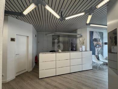 Bürogebäude zum Kauf als Kapitalanlage geeignet 550.000 € 6 Zimmer 231 m² Freisenbruch Essen 45279