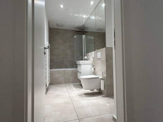 Wohnung zur Miete 1.299 € 2 Zimmer 48 m² 2. Geschoss frei ab 01.05.2026 Weilburger Straße Gallus Frankfurt am Main 60326