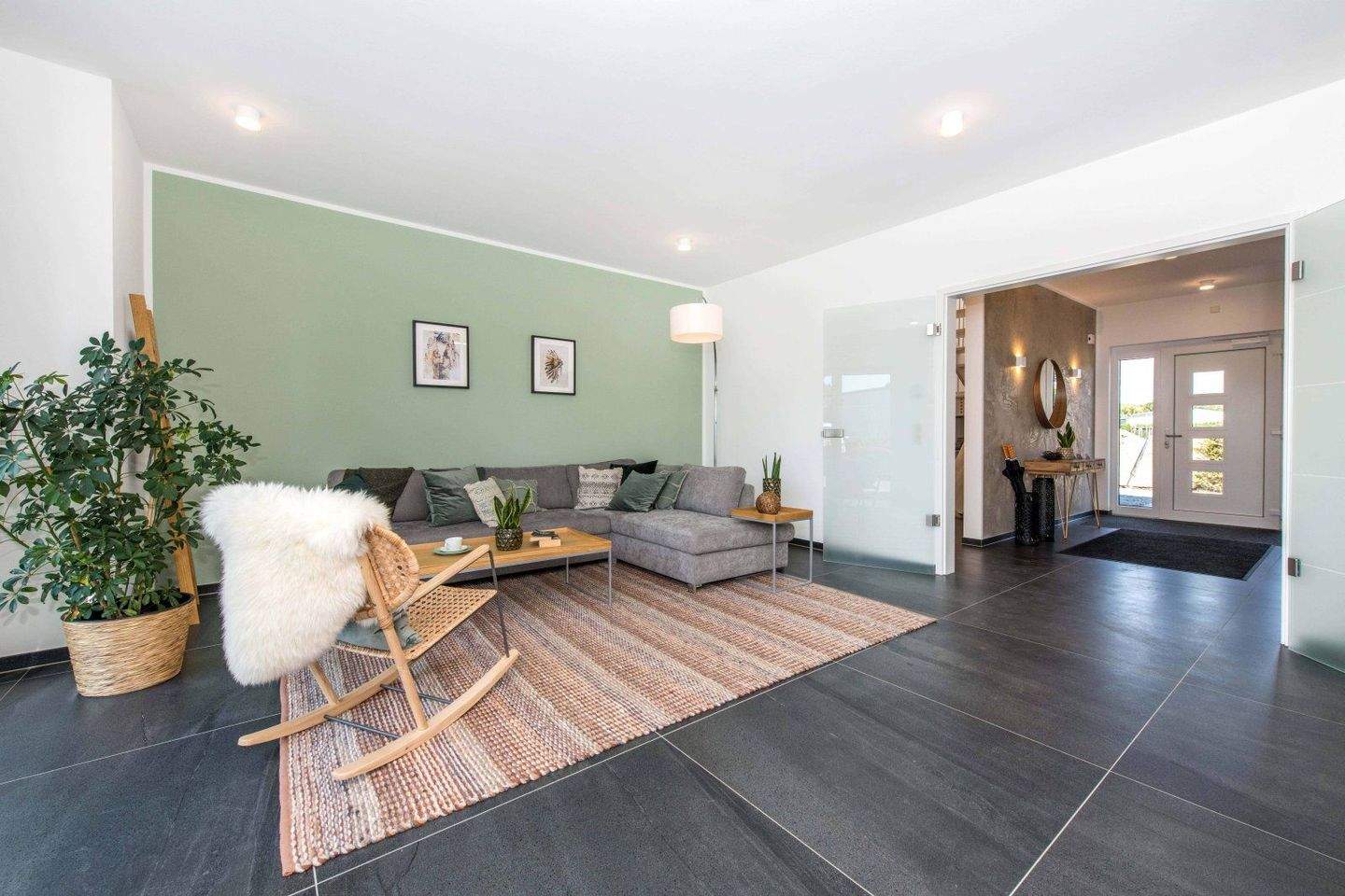 Property thumbnail 8