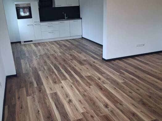 Maisonette zur Miete 1.400 € 7 Zimmer 134 m² Geschoss 2/3 frei ab 01.11.2026 Heiningen Heiningen 73092
