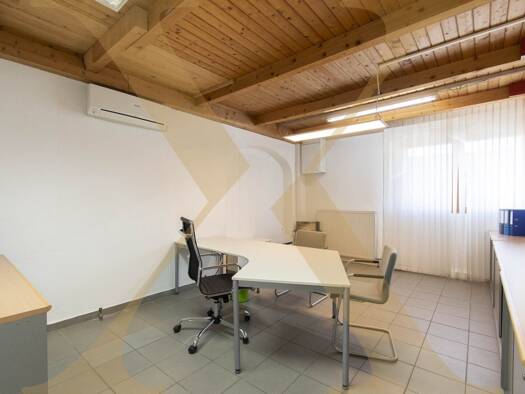 Büro zur Miete 276 € 1 Zimmer Hörsching 4063