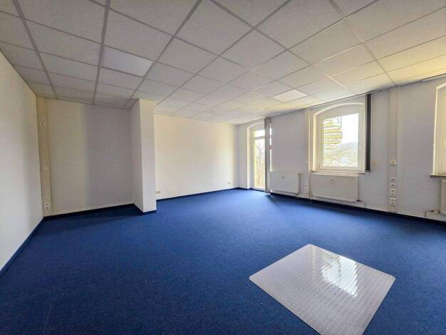 Praxis zur Miete 935 € 4 Zimmer 157,9 m² Bürofläche Schneeberger Straße 44 Aue-Bad Schlema 08280