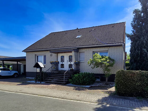Einfamilienhaus zum Kauf 390.000 € 6 Zimmer 276,1 m² 857 m² Grundstück Bröckel 29356