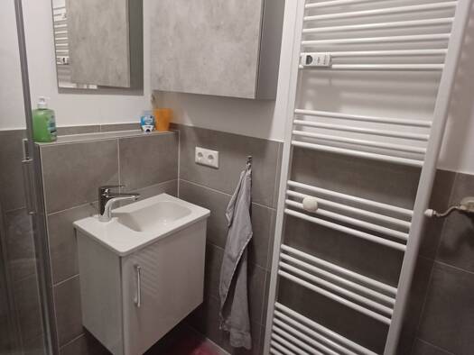 Wohnung zur Miete 380 € 1 Zimmer 26,3 m² Geschoss 3/4 frei ab 16.09.2026 Lengfeld Würzburg 97076