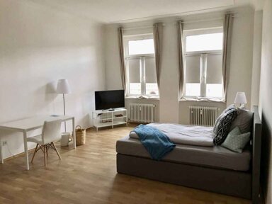 Wohnung zur Miete Wohnen auf Zeit 860 € 4 Zimmer 32 m² frei ab 06.01.2025 Kaiserstraße 39 Bahnhofsviertel Frankfurt am Main 60329