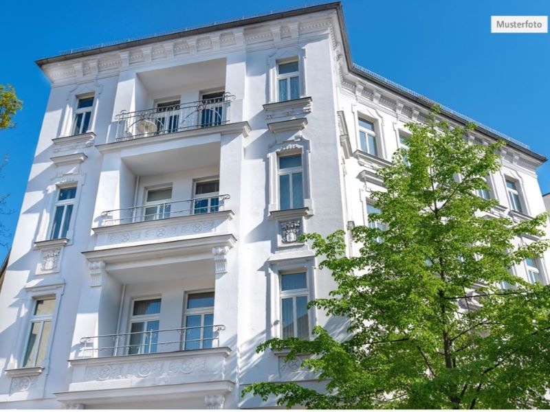 Haus zum Kauf provisionsfrei 95.000 € 977 m²<br/>Grundstück Au Windeck 51570