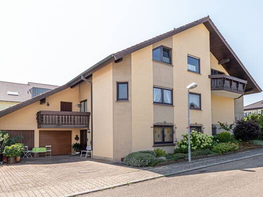 Mehrfamilienhaus zum Kauf 627.000 € 7 Zimmer 277,7 m² 832 m² Grundstück Gölshausen Bretten 75015