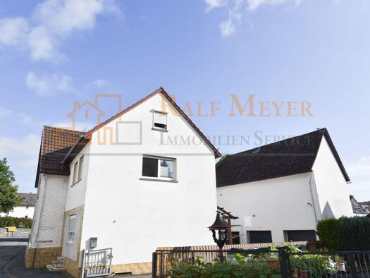 Einfamilienhaus zum Kauf 279.500 € 6 Zimmer 170 m² 335 m² Grundstück frei ab sofort Altenkirchen Braunfels 35619