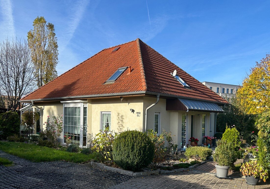 Einfamilienhaus zum Kauf 730.000 € 5 Zimmer 145 m²<br/>Wohnfläche 622 m²<br/>Grundstück Bornstedt Potsdam 14469