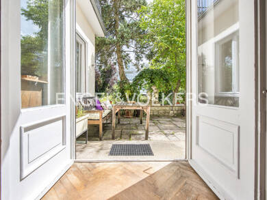 Stadthaus zum Kauf 1.070.000 € 5 Zimmer 143 m² 648 m² Grundstück frei ab sofort Innenstadt Erlangen 91052
