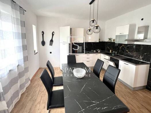 Wohnung zur Miete 1.500 € 3 Zimmer 106 m² EG Kostrena Kostrena