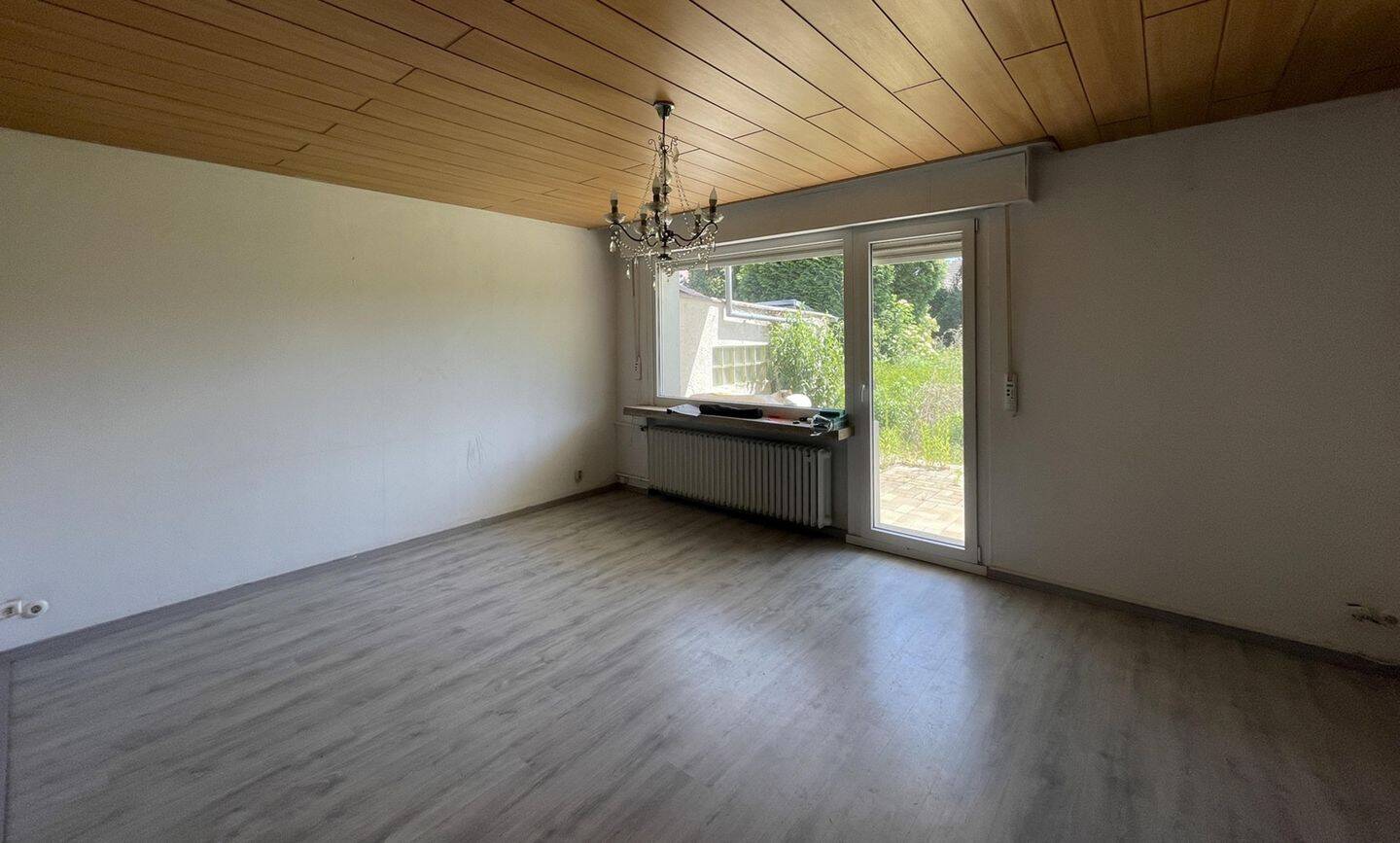 Einfamilienhaus zum Kauf - Mehr