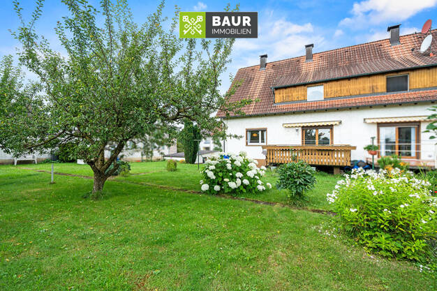 Doppelhaushälfte zum Kauf 185.000 € 6 Zimmer 126 m² 621 m² Grundstück Rohrdorf Meßkirch / Rohrdorf 88605