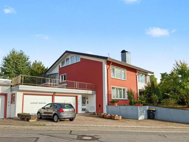 Mehrfamilienhaus zum Kauf 590.000 € 11 Zimmer 325 m² 1.427 m² Grundstück Tauberbischofsheim Tauberbischofsheim 97941
