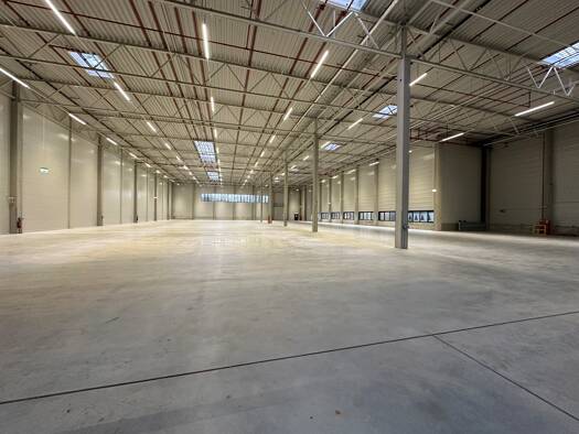 Lagerhalle zur Miete - Erstbezug 4.888 m² Lagerfläche teilbar ab 4.888 m² Beckedorf Seevetal 21218