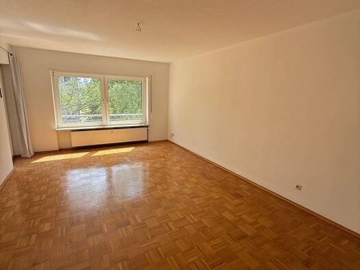 Wohnung zur Miete 655 € 3 Zimmer 77 m² 2. Geschoss frei ab sofort Berliner Straße 54 Erbach Homburg 66424