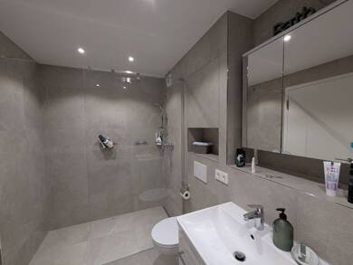 Wohnung zur Miete 1.550 € 3 Zimmer 77 m² Geschoss 2/3 frei ab 01.10.2025 Distelsand Rheinau Mannheim 68219
