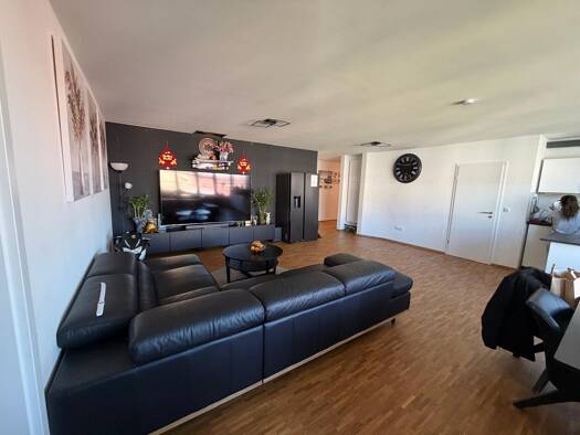 Wohnung zur Miete 1.950 € 5,5 Zimmer 150 m² Geschoss 3/6 frei ab 01.10.2026 Kaiserstraße 17 Altstadt Würzburg 97070