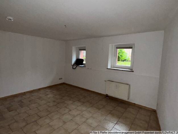 Wohnung zur Miete 315 € 1 Zimmer 42 m² frei ab sofort Humboldtstraße 5 Paulusviertel Halle (Saale) 06114