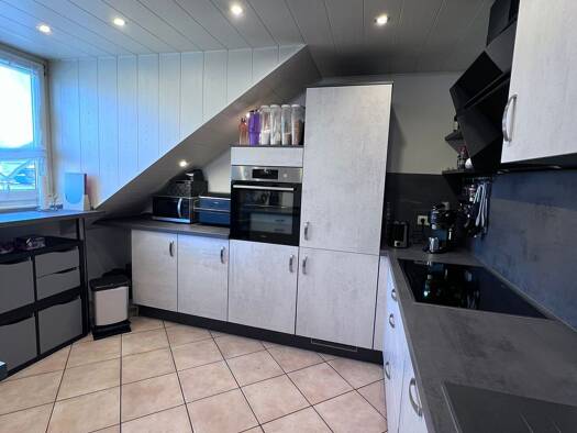 Wohnung zur Miete 903 € 3 Zimmer 95 m² 2. Geschoss Diesenbach Regenstauf 93128