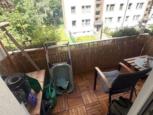 Wohnung zur Miete 330 € 3 Zimmer 57,6 m² 4 Geschosse frei ab 01.09.2026 Liebschwitz Gera 07551