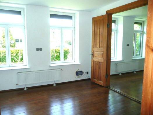 Stadthaus zum Kauf 375.000 € 6 Zimmer 192 m² 642 m² Grundstück frei ab sofort Barmstedt 25355