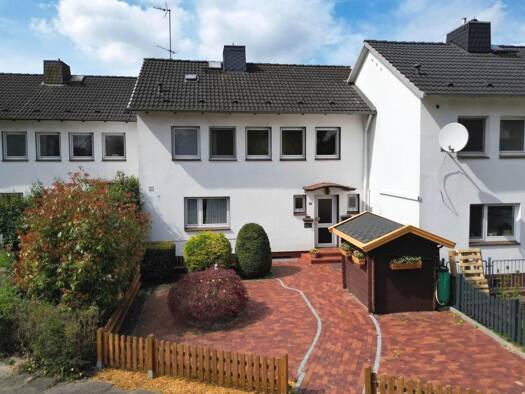 Reihenmittelhaus zum Kauf 395.000 € 4,5 Zimmer 110 m² 314 m² Grundstück Norderstedt 22850