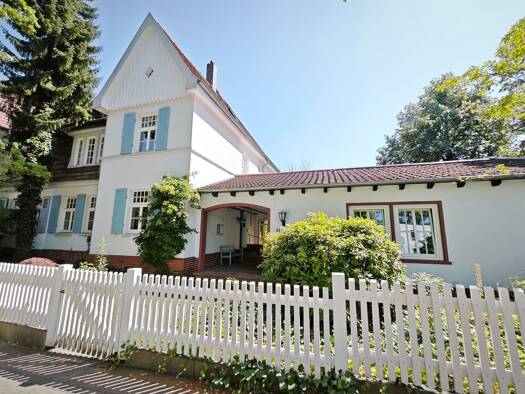 Doppelhaushälfte zum Kauf 549.000 € 12 Zimmer 213 m² 1.002 m² Grundstück frei ab sofort Niederzwehren Kassel 34134