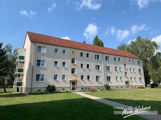 Wohnung zur Miete 640 € 5 Zimmer 79,2 m² 2. Geschoss frei ab 01.03.2026 Am Dreieck 48 Borna 04552